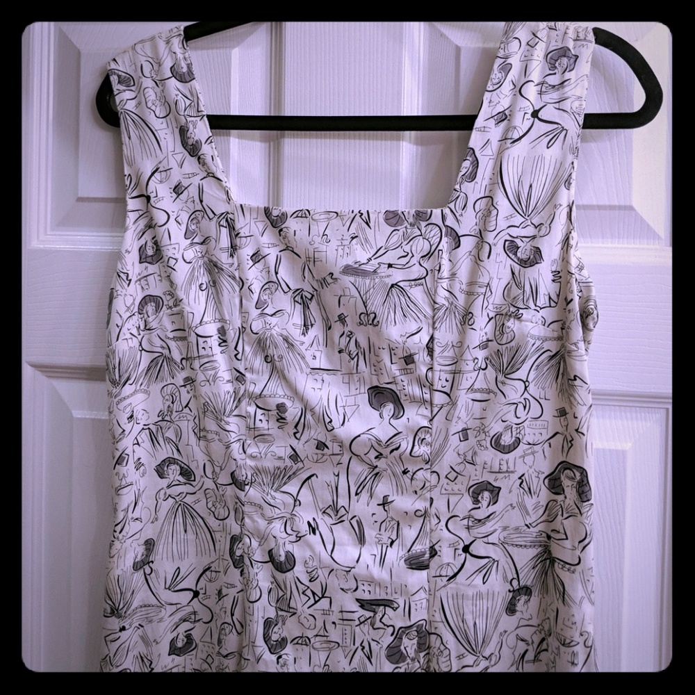 Dress with Fun, Fancy Pattern and Pockets!